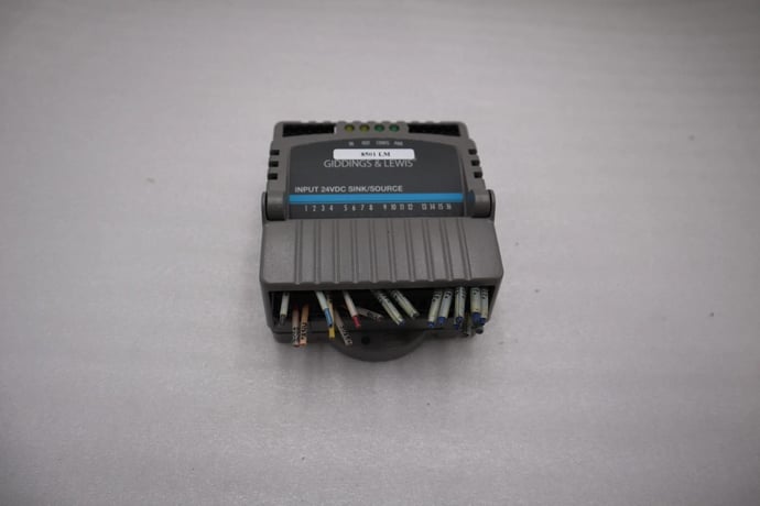 Giddings & Lewis M.1300.7372 R1 Input Module 24VDC SINK/SOURCE STOCK 5176A - Image 1
