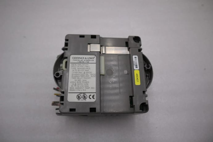 Giddings & Lewis M.1300.7372 R1 Input Module 24VDC SINK/SOURCE STOCK 5176A - Image 4