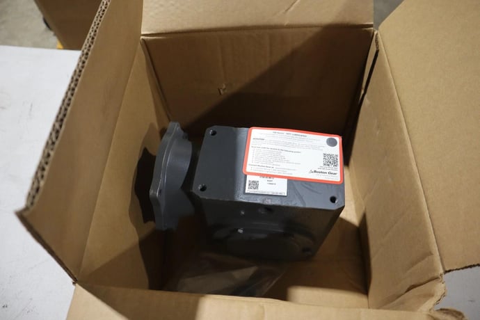 Boston Gear F726-50-B5-G Reducer NEW IN BOX STOCK G154 - Image 1
