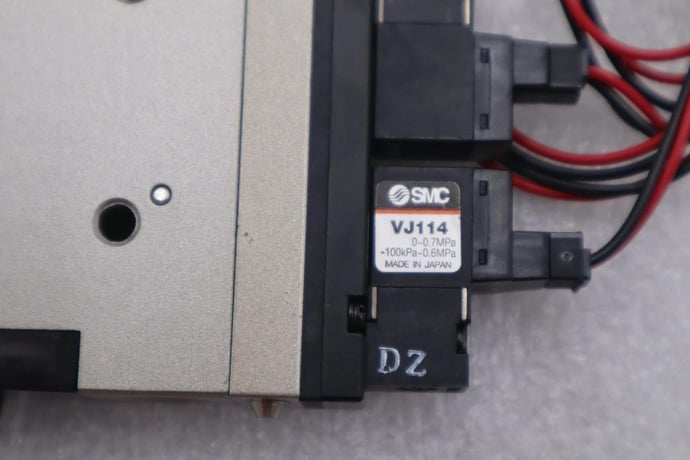 SMC Vacuum Ejector NZM121HT-K5LZ-E15L & VJ114 Solenoid Valve NEW STOCK K-2468 - Image 3