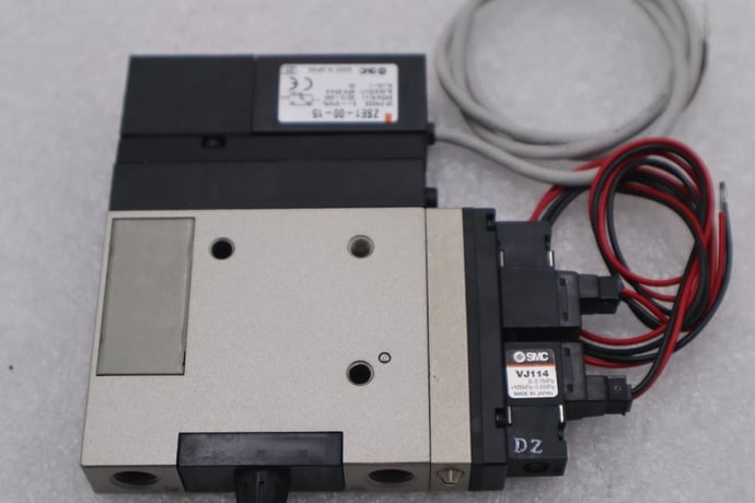 SMC Vacuum Ejector NZM121HT-K5LZ-E15L & VJ114 Solenoid Valve NEW STOCK K-2468 - Image 4