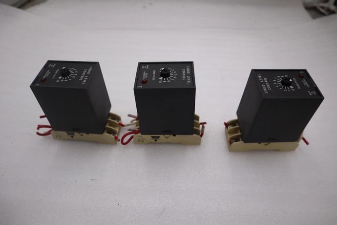 ENTRELEC SSAC LLC44A5A LIQUID LEVEL CONTROL 120VAC STOCK K-49-A - Image 4