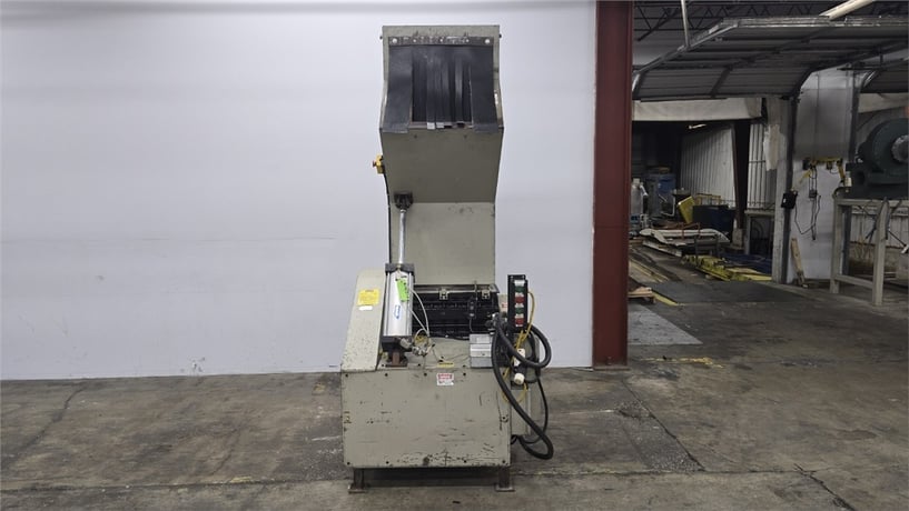 12" x 21" Conair #CE1221, granulator w/ blower/cyclone, 3 knife staggered open rotor, 2 bed knives, 55" - Image 1