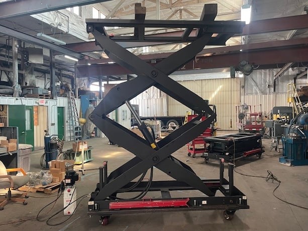 4000 lb. Handling Specialty hydraulic scissor lift/lift table, up to 10' lift - Image 3