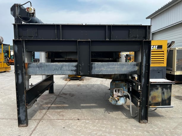Caterpillar #3508, radiator cooling pkg, 1000 KW generator set, dual circuit cooling for jacket water - Image 1
