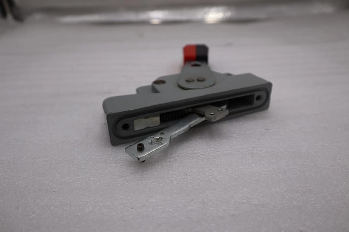 *New* ABB K7FHD-HS12 Disconnect Handle Kit, Electrical Enclosure Operator Switch - Image 4