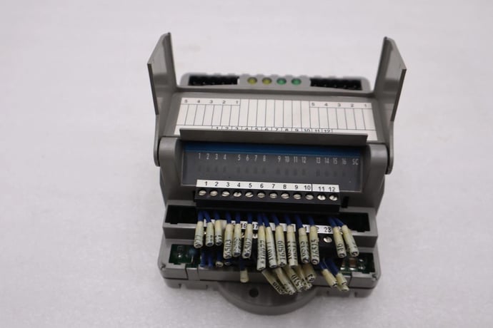 GIDDINGS & LEWIS DANAHER MOTION M.1017.3095 R3 / M10173095 R3 MODULE #6008 - Image 2