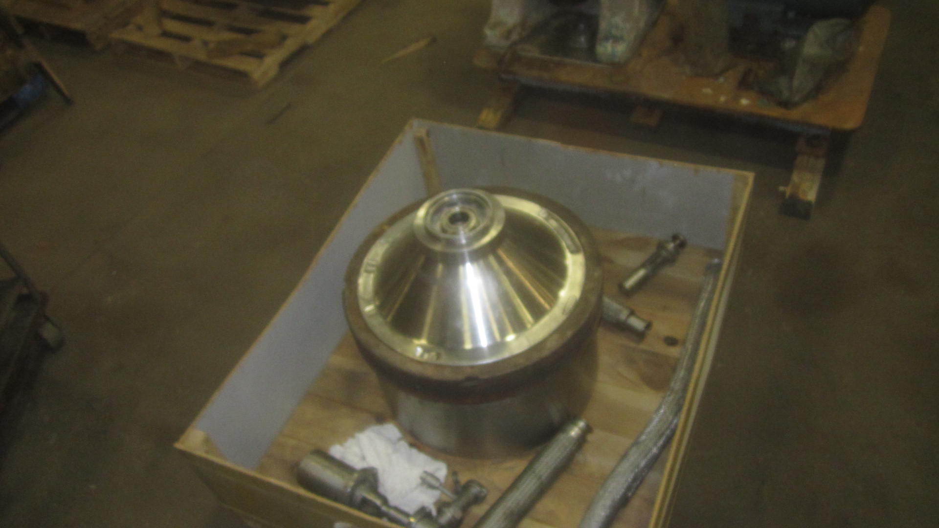 Alfa-Laval #SRG-214, Stainless Steel Disc Centrifuge, 4400 rpm bowl, 5811 GPH, 22000 LPH, hermetic, 24" - Image 8
