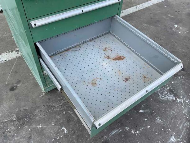 10 Drawer Vidmar cabinet, 30" x 27" x 59" high - Image 3