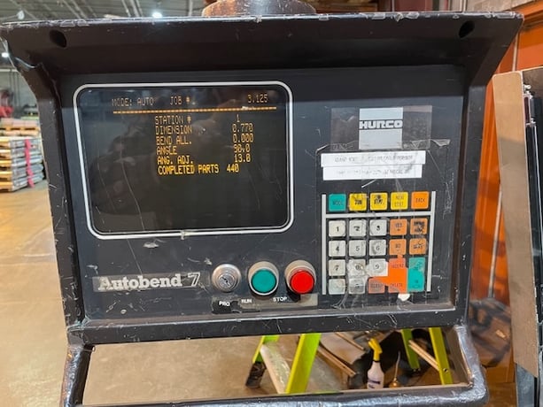 110 Ton, Amada #RG-100, hydraulic, 122.1" bending length, Hurco Autobend 7 2-axis Back Gauge, tooling, 1997 - Image 2