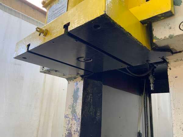 150 Ton, Aida #FP-XGC-150SU, gap frame press, 7.8" stroke, 15.7"Shut Height, 45 SPM, 10 HP, air clutch & - Image 6