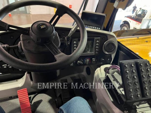 Caterpillar 777F WT, Water Wagon, 22820 hours, S/N: JRP00418, 2007 - Image 3
