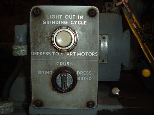 Van Norman No. 1C, infeed attachment, crush dresser - Image 5