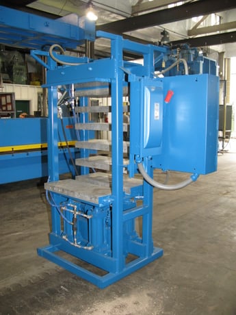 38 Ton, 31" x 14" Up-act.double press, 1 section w/elec.platens, 5 openings, 8" stroke, #2239 - Image 3