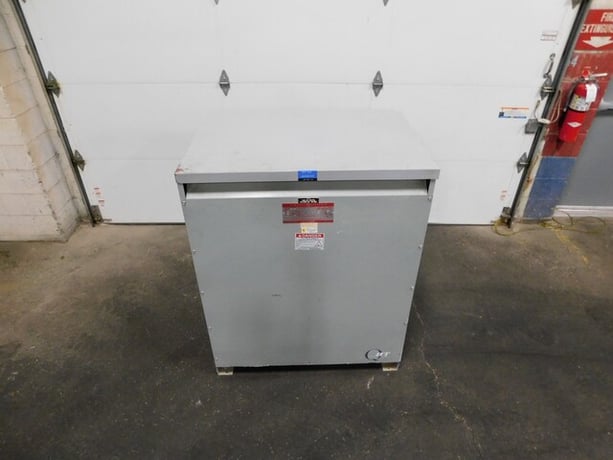 300 KVA 480 Primary, 208/120 Secondary, General Electric 9T23B3878 transformer - Image 3