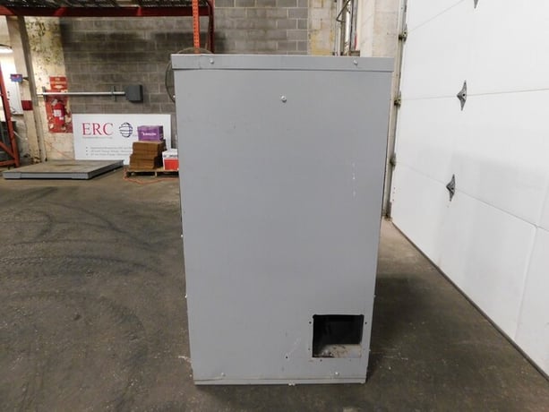 300 KVA 480 Primary, 208/120 Secondary, General Electric 9T23B3878 transformer - Image 6