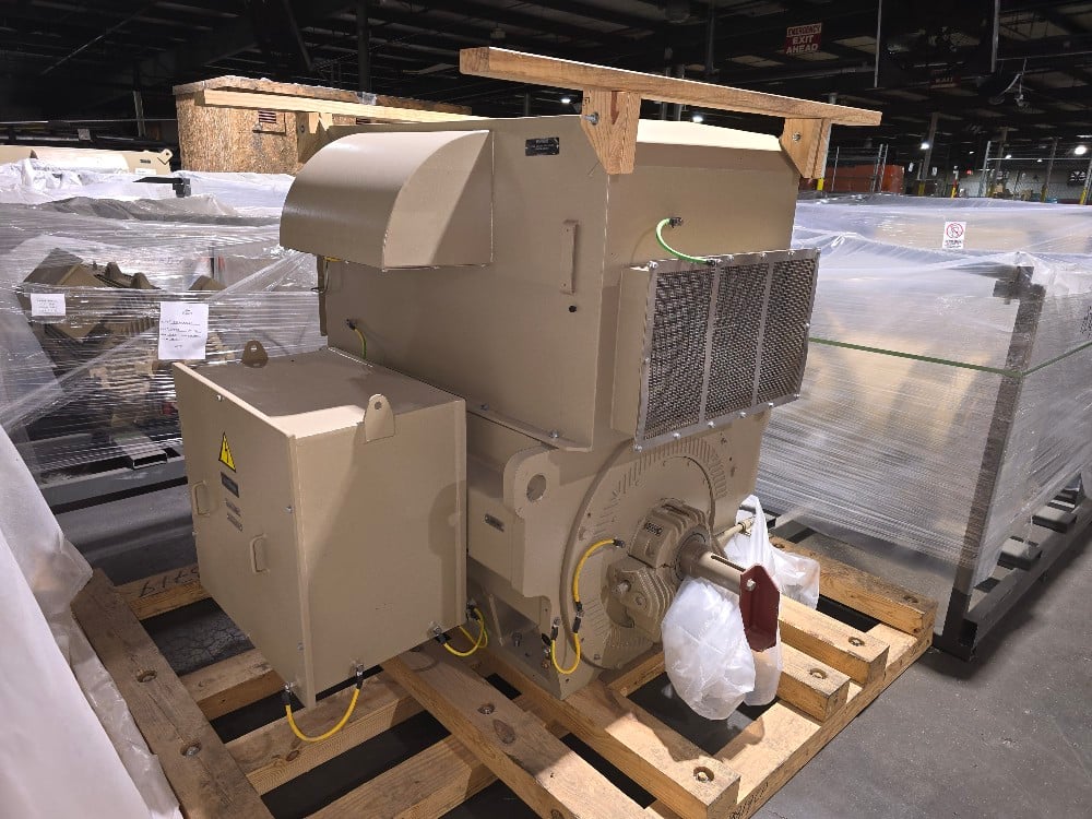 500 HP 3600 RPM General Electric, Frame 8288/09/10S, weather protected enclosure type 2, Renk sleeve, VFD - Image 2