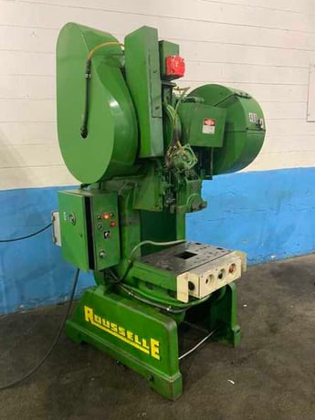 40 Ton, Rousselle #4, OBI back geared press, 4" stroke, 11" Shut Height, air clutch & brake, 45 SPM, 5 HP - Image 2
