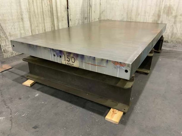 85" x 143-1/2" Cast iron layout surface plate with stand, adjustable leveling screws - Image 2