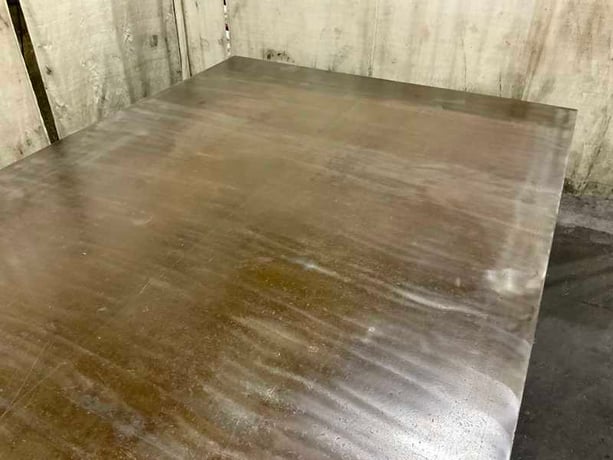 85" x 143-1/2" Cast iron layout surface plate with stand, adjustable leveling screws - Image 6