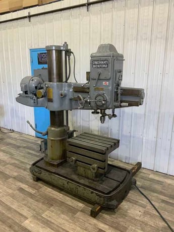 3' -9" Cincinnati Bickford, column radial drill, box drill table, power elevation, coolant, 3 HP - Image 1