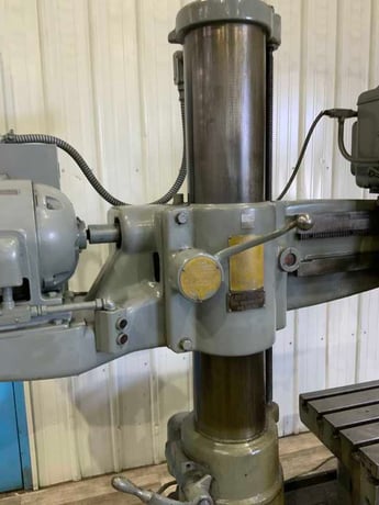 3' -9" Cincinnati Bickford, column radial drill, box drill table, power elevation, coolant, 3 HP - Image 8