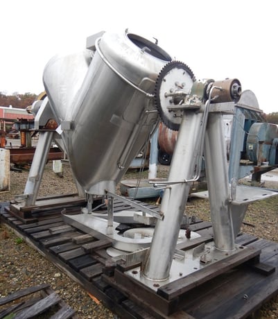 20 cu.ft. Patterson, Stainless Steel Jacketed V-Blender, 30 psi @ 250°F Jacket, On Stainless Steel Bar, 1984 - Image 4