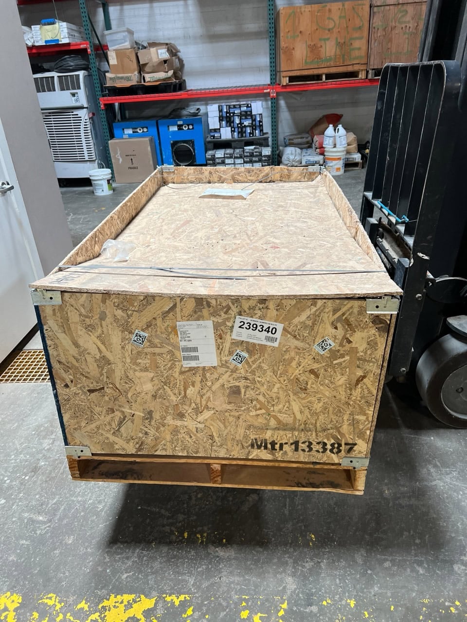2000 Amp. Schneider Electric, EZ Meter-pak, Main w/ Multiple Branch Breakers, NEMA 3R, 240 VAC, new, 2022 - Image 2