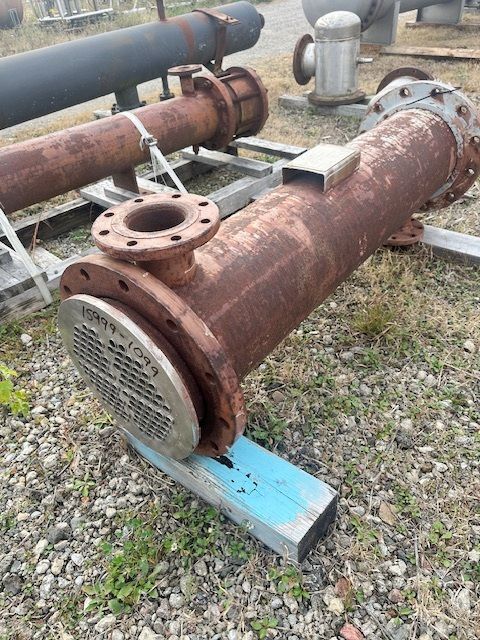 81 sq.ft., 100 psi shell, 100 psi tube, Perry Products, Shell/Tube Heat Exchanger, (104) 0.75" diameter - Image 4