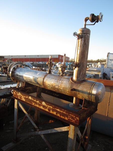 Facet, Coalescer, 10" diameter x 66" L Horizontal Chamber, On 40" H Stand, 150 psi @ 150°F, 1976 - Image 4
