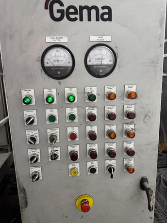 Gema #Smart-Series, powder coating booth with automatic powder coating guns - Image 5