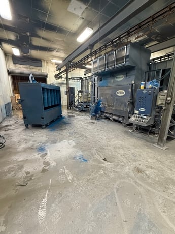 Nordson #Excel-2001, powder coating booth with 3 color change modules - Image 3