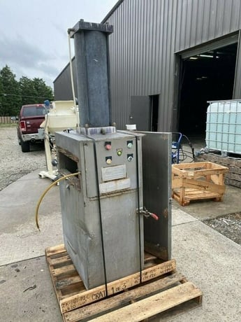 American Process #PO50-4721, bag compactor, 2003 - Image 4