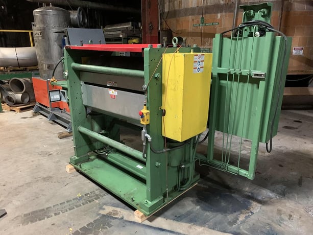 Eastern Engraving & Machine Co. #25, 47" hydraulic embossing machine, rebuilt 2010 - Image 6