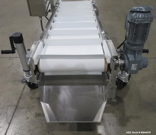 18.5" Wide x 6' AGI, Mobile Inclined Conveyor, Stainless Steel frame, on casters, 2022 - Image 8