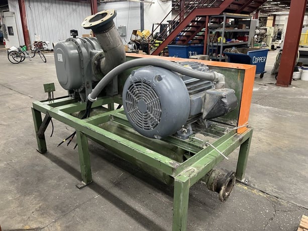 Sutorbilt #GDHAEAA, Vacuum Pump, w/Silencers, 16" Hg Vacuum, 15 psi, 125 HP, 1760 RPM, 460 V - Image 5