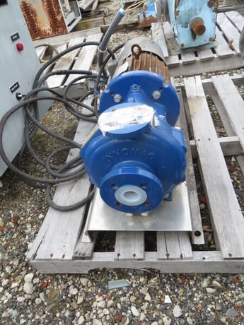300 psi, Innomag USA #B1, Rotary Lobe Pump, Teflon Lined, 1.5" x 1" x 8" Size, 100°F, 3 HP, 230/460 V, On - Image 3