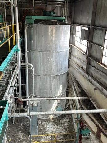 20000 gallon Apache #2, Stainless Steel Mix Tank, w/Paddle Agitator, 12' diameter x 24' straight side, 24" - Image 2