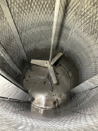 20000 gallon Apache #2, Stainless Steel Mix Tank, w/Paddle Agitator, 12' diameter x 24' straight side, 24" - Image 3