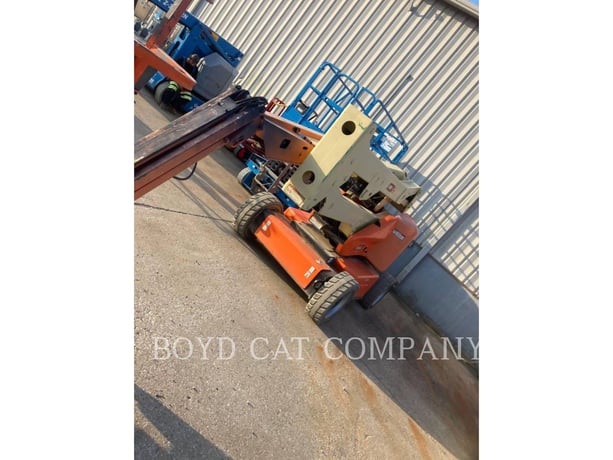 Jlg Industries, Inc. 450AJ JLG, Articulated Boom Lift, 1228 hours, S/N: 0300162065, 2012 - Image 4