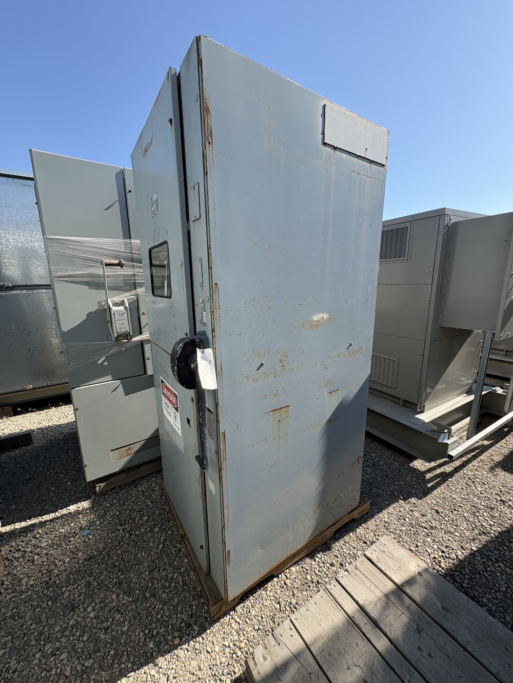 600 Amp. Westinghouse, 15 kV Load Interrupt - Image 1