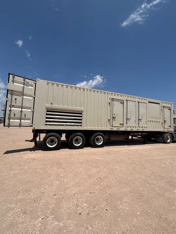 1475 KW Caterpillar #XQ1475G, Natural Gas generator set, continuous, 277-480 Volts, 2015, 10286 hours - Image 2