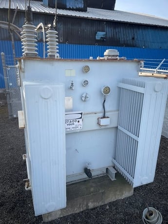3750 KVA 27600 Primary, 2400 Secondary, Ferranti Packard transformer, - Image 1