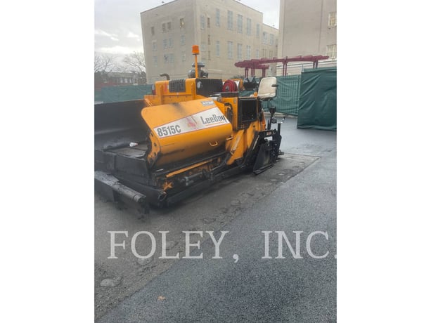 Lee-Boy 8515, Asphalt Paver, 2226 hours, S/N: 8515-124326, 2015 - Image 1