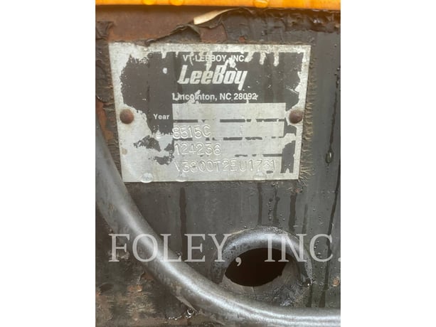 Lee-Boy 8515, Asphalt Paver, 2226 hours, S/N: 8515-124326, 2015 - Image 6