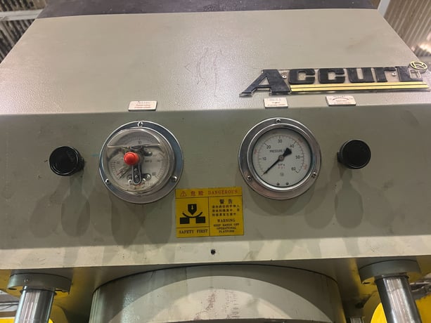 176 Ton, Accurl #HPPx160T/16T, 4-post guided ram gap frame hydraulic press, 22" stroke, 44" daylight, 39" - Image 7