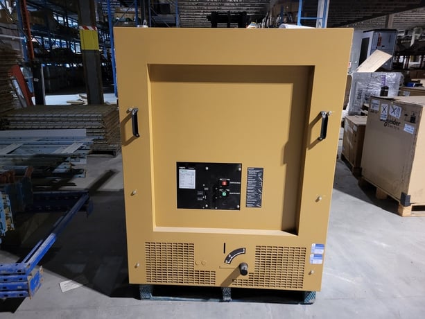 1200 Amps, Schneider Electric, SF2 (ecofit), circuit breaker, 38 KV, 40 KA, new surplus - Image 1