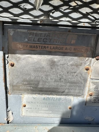 700 HP 3600 RPM Reliance, Frame 5010S, weather protected enclosure type 2, Sleeve, 4000 Volts, nice running - Image 1