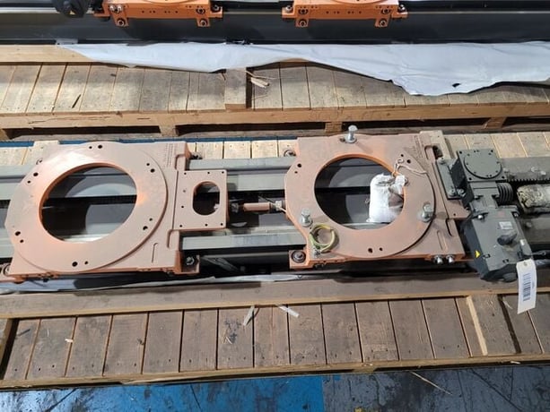 Kuka, KL 250-3, 8.5m x 2 RTU with 3 dual robot carriages, new - Image 2