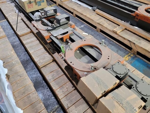 Kuka, KL 250-3, 8.5m x 2 RTU with 3 dual robot carriages, new - Image 6